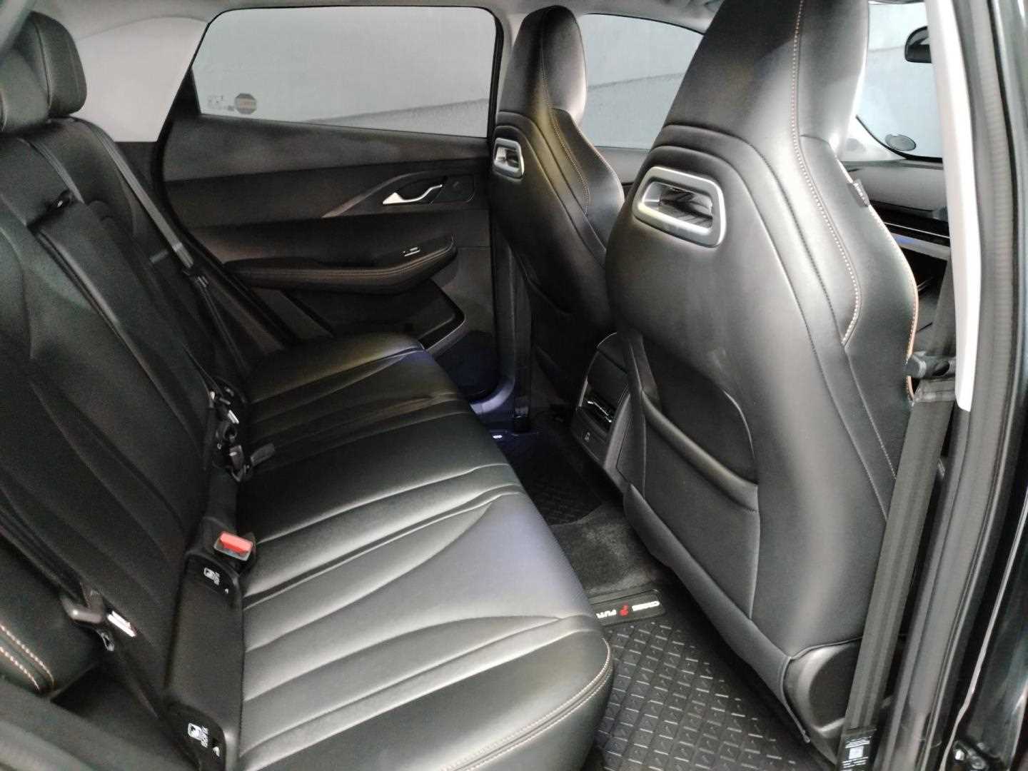 OMODA C5 X OMODA C5 1.5T Luxury X
