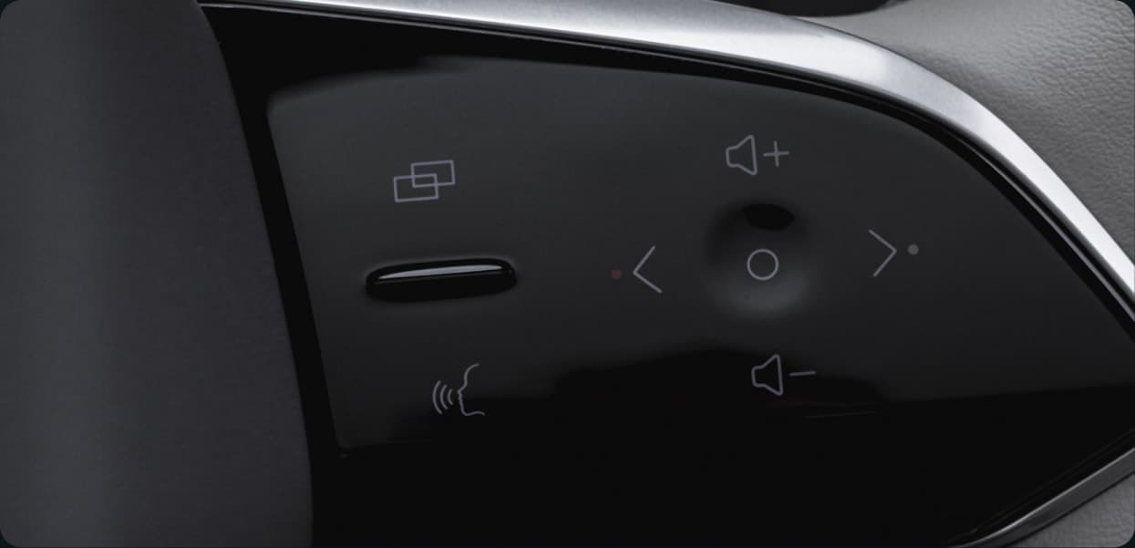 JAECOO J5 EV steering wheel controls