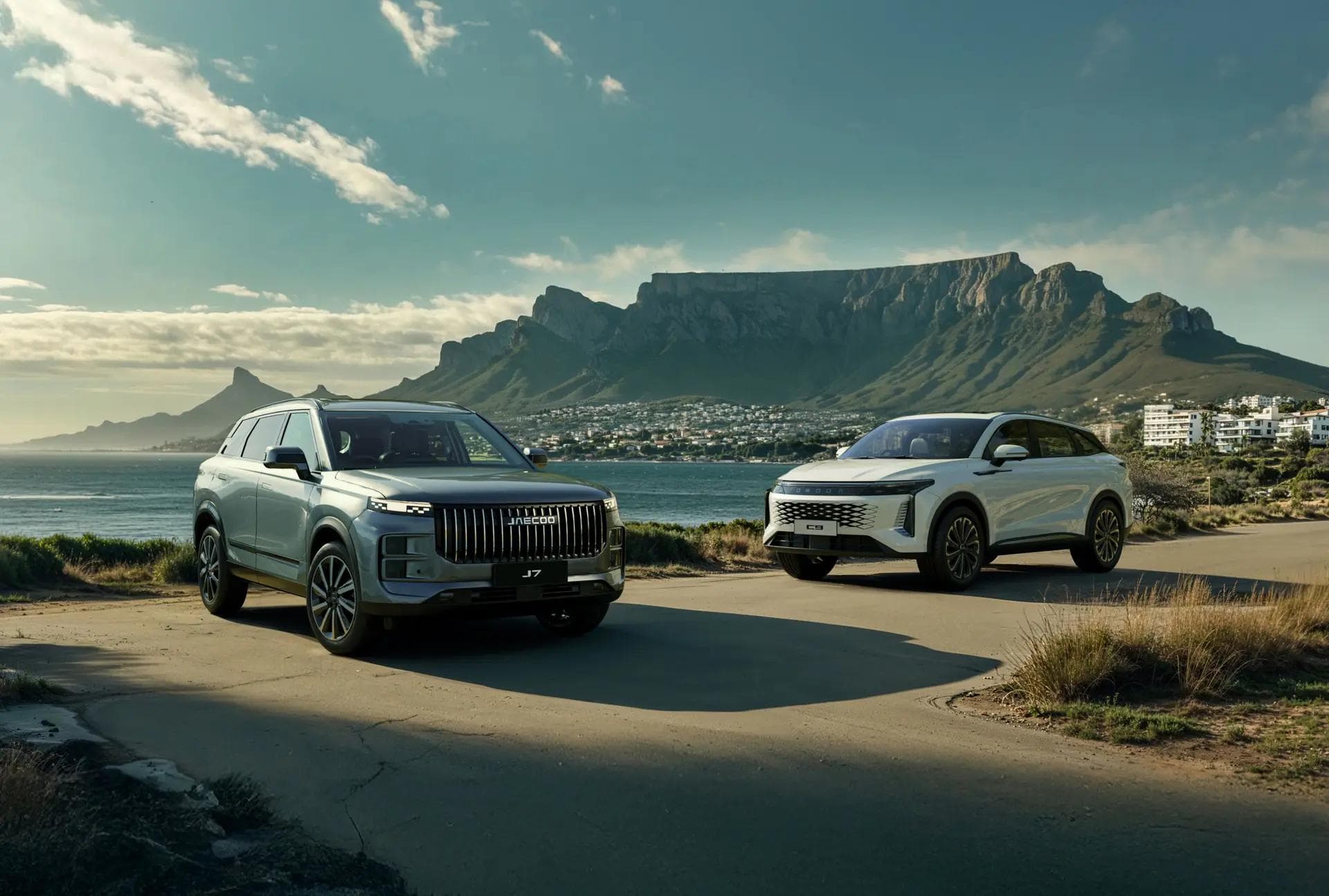 OMODA C9 and JAECOO J7 named finalists in the 2025 South African Car of the Year competition